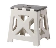 Medium Portable Plastic Stool – 30cm Seat Height 3kg Weight, 100kg Load Capacity | Seamless Molded Construction, Non-Slip Feet | UAE Home Garden Workshop Versatile Seating Pro Tool